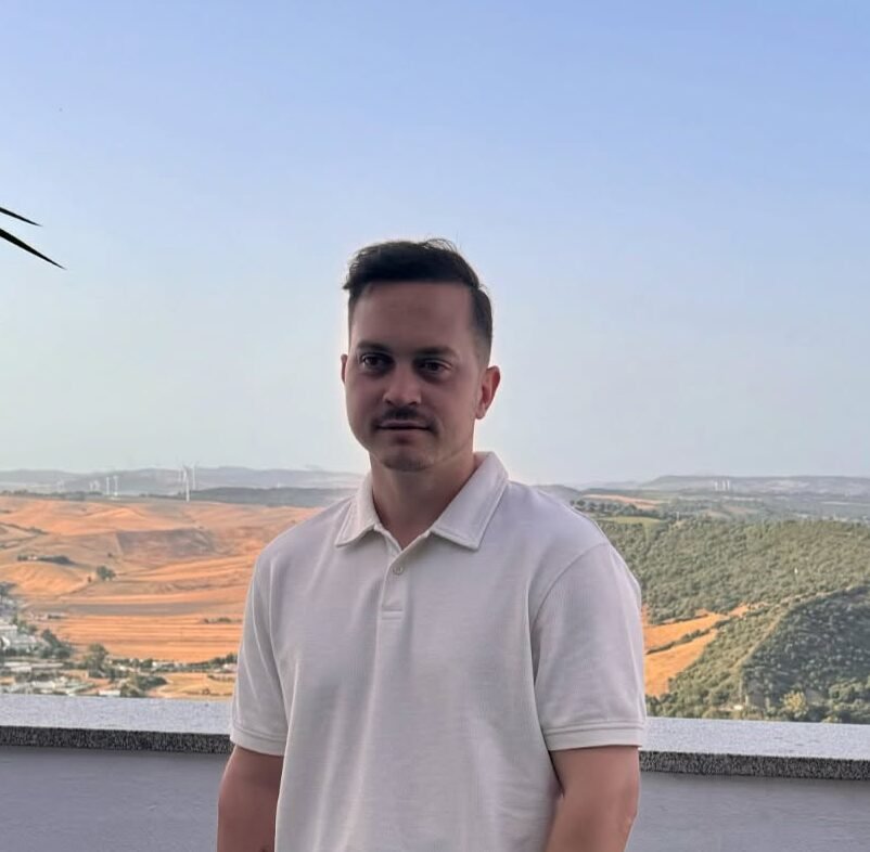 danidevn_-20250814_112532-1962914080